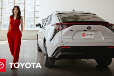 Exclusive with Rachel Brosnahan | Electric Performance: The Toyota bZ in SUPERMAN | Toyota