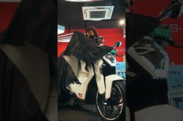 finally taken the delivery of our very first electric motorcycle Ultraviolette F77 Mach2 Recon