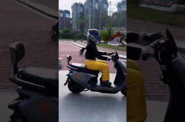 This Yadea electric motorcycle can also be ridden steadily by girls