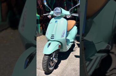 Vespa 125 Verde Amabile Colour!#vespa #piaggio #scoter#electricvehicle #automobile #shorts#trending