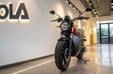 2025 Ola Roadster | Next-Gen Electric Motorcycle with Futuristic Design & Performance!