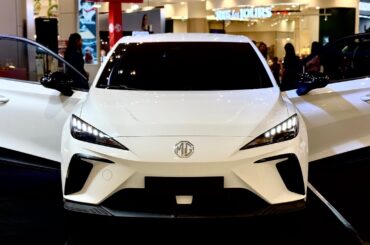 2025 MG4 EV - Luxury Electric Car So Cool