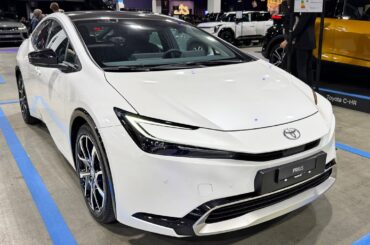 TOYOTA PRIUS PLUG-IN HYBRID 2025 - impressive 220 HP & 44-mile EV range (visual REVIEW)