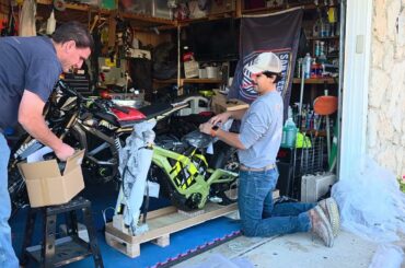 Alibaba 2025 Surron Light Bee X  Unboxing