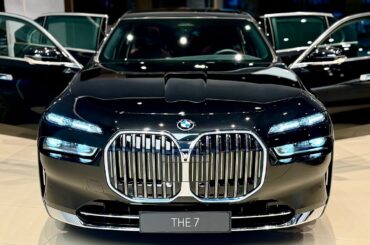 New BMW 750e PHEV (2025) - Ultra Luxury Plug In Hybrid Sedan | Black COLOR Exterior and Interior