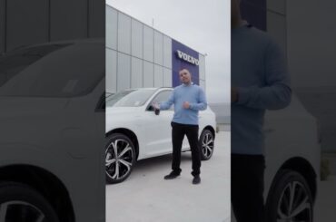 2025 Volvo XC60 Plug-In Hybrid Walkthrough - Volvo Cars Ontario