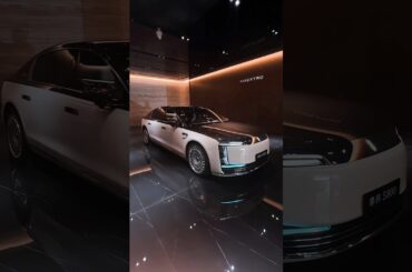 The Huawei Maextro S80 - Ultra-Luxury Sedan Pure Electric Vehicle #short #shorts