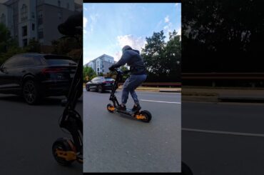 NEW Inmotion JET Electric Scooter is SPECTACULAR! #short #escooter #scooter #inmotion #jet #speed