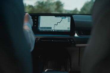 BMW Curve-Ahead View | BMW Intelligence