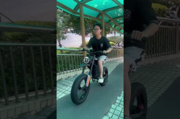 The EKX X21 Max electric bike features a 60V 30Ah battery and 6000W brushless motor, #ebike