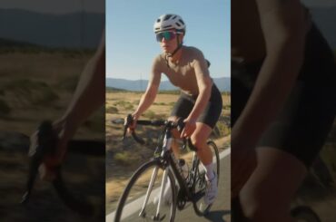 Free your mind. Her quest starts in the Audi Q8.​