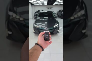 Toyota Prius Prime Plug In Hybrid 2017. Quick Overview.