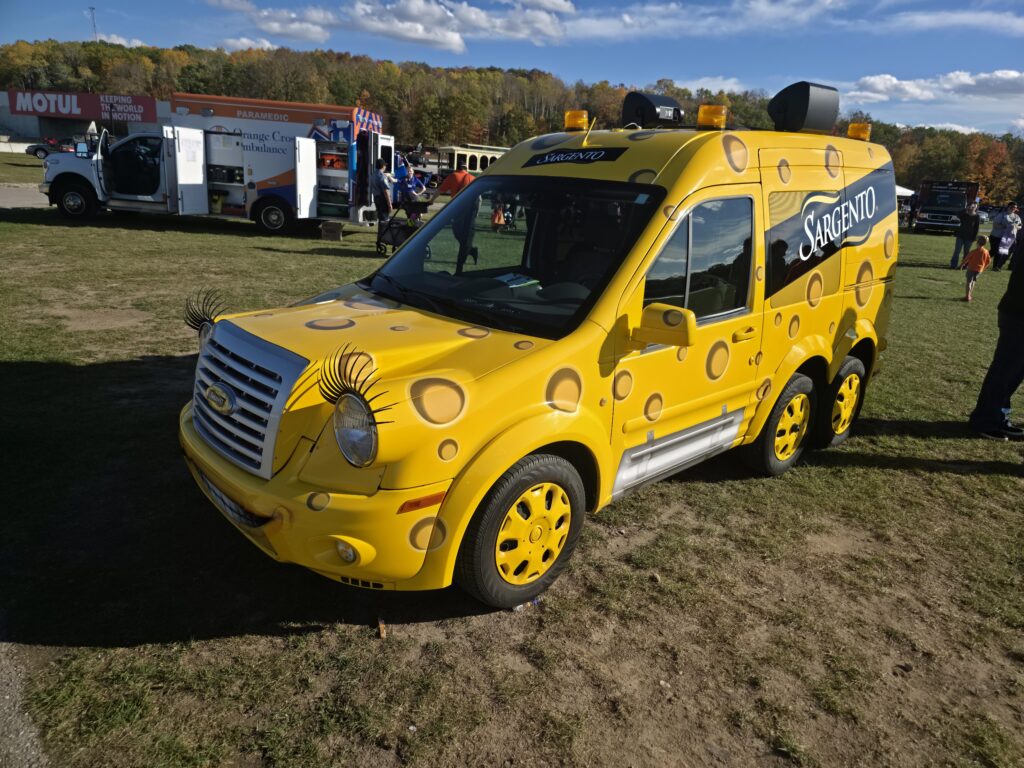 Sargento Cheese 6-wheel Mousemobile