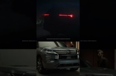 The Moonstone Gray color of this Mitsubishi Outlander looks magical in every light.