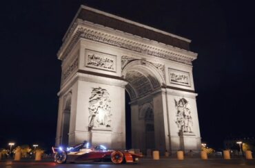 Citroën Racing Formula E driving up the Champs-Élysées! 🇫🇷