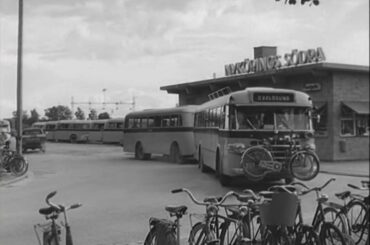 The bus-trailer, ancestor of the bendy bus