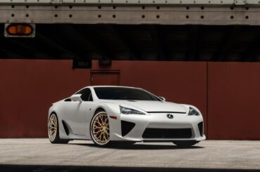 Lexus LFA [1694x1140]