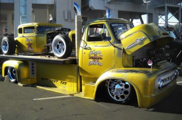 Ford C750 COE hauler with a 1930 Model-A Coupe.