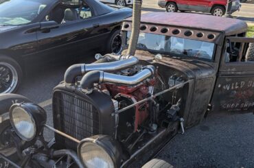 I was doing a 5K, but I had to stop and get a picture.