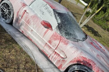 Nice little wash and detail before cars and coffee this weekend. 99 C5 FRC Corvette