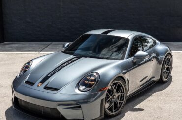 Porsche 911 GT3 Touring [1440x1920]