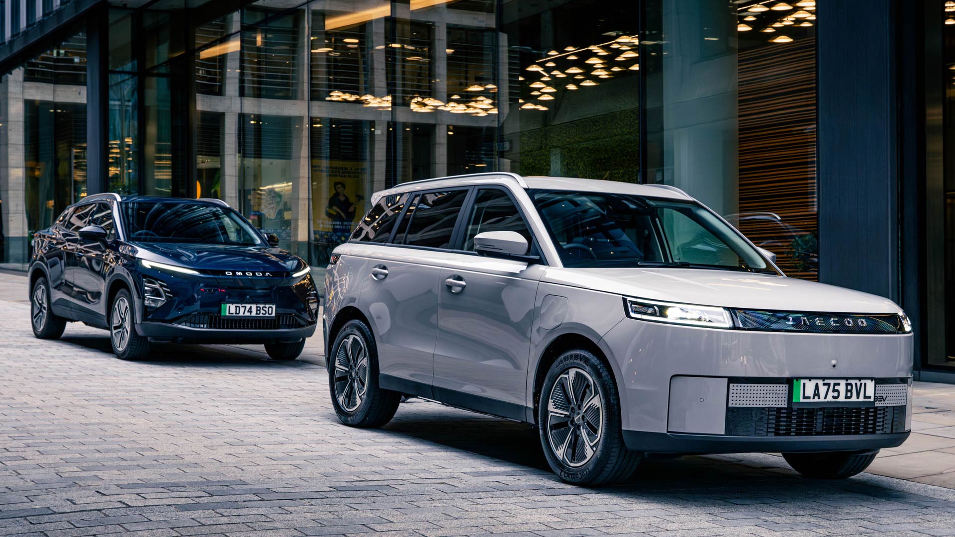 The Omoda 5 and Jaecoo E5 SUVs will be available with the EV Tax Rebate when purchased with PCP finance