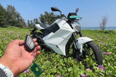 Raptee T-30 Electric Motorcycle - 5.4 Kwh Battery - 150 Kms Range & On Road Price ?