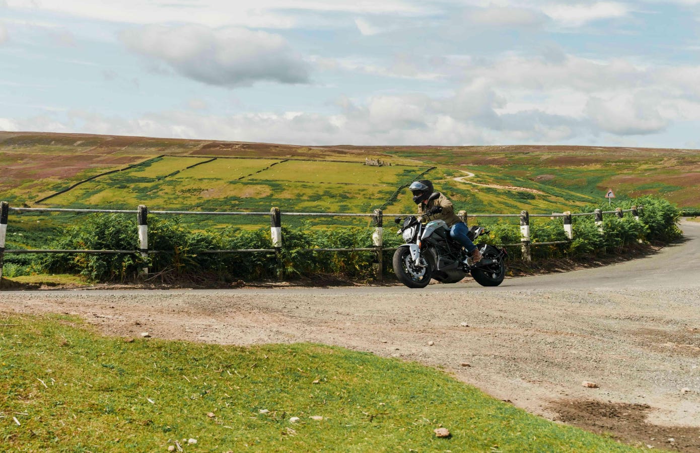 Fresh Look at Test Riding The Zero S Electric Motorcycle