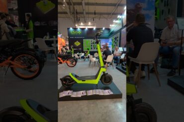 13 Inch Rental Scooter #shorts #Scooter #escooter #electric #bikelife #Rental