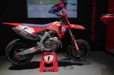 Honda Unveils 2026 LineUp at EICMA: New CB1000GT, WN7 Electric Bike & V3R 900 E-Compressor Prototype