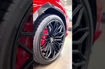 2025 URUS SE. Rossi Mars paint. The BEST Hybrid SUPER SUV #supersuv #lamborghiniurus #urus