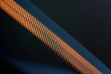 new Renault Trafic Van E-Tech electric - a distinctive grille with a high-tech lighting signature