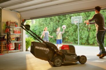 Honda Mowers: Legendary Performance. Battery Powered.
