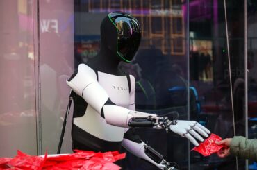 Elon Musk says robots will make work optional in new viral Optimus clip