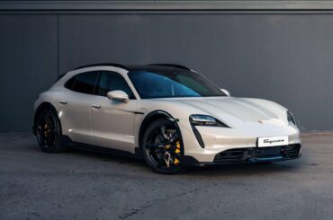 Porsche Taycan Turbo S Cross Turismo [1800x1350]