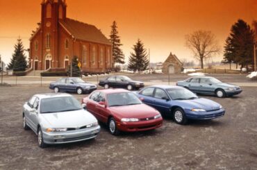 Which of these 1993 base spec family sedans are you choosing?