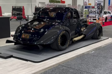 1935 Plymouth on a Corvette C5 GT1 race chassis w/ a Viper V10 (built by Rufian Cars)