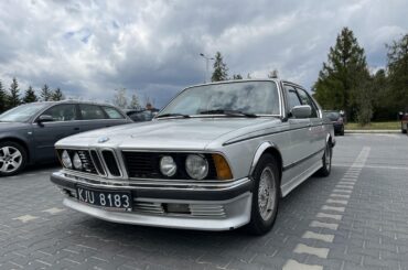 745i E23 M [4032x3024]