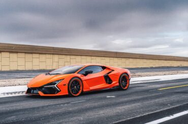 Lamborghini Revuelto [3072x4096]