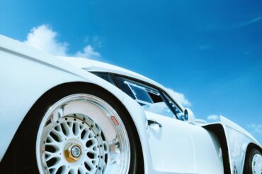 1976 Porsche 935 Race Car by Madlane (Photo by @stinnalakota) [3840x2561]