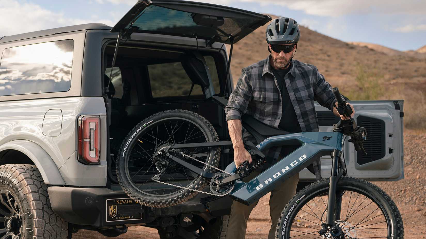 Ford Holiday Gift Guide (4)