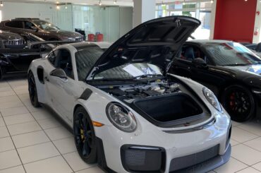 Porsche 911 GT2RS [3024x4032]