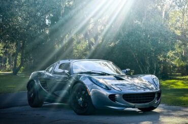 This car is a total ray of sunshine - 2006 Lotus Elise [2929x3905]