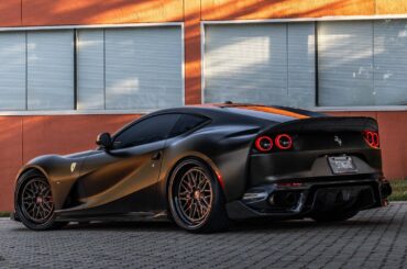 Ferrari 812 Superfast [1536x2048]