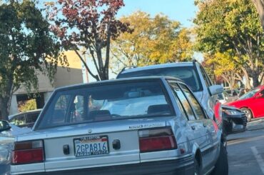 An nice old Toyota Corolla with old California plates and other random cars from yesterday.