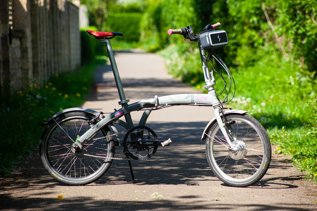 Swytch Max+ kit fitted to a folding bike