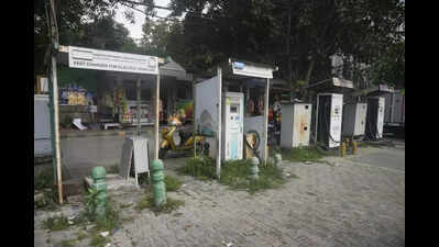 Why Electric Vehicles Still Can’t Make Dent In Petrol-Diesel Base