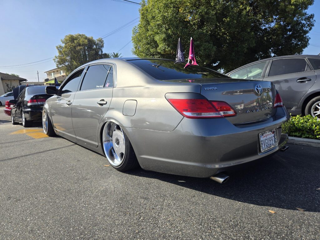 This slammed avalon