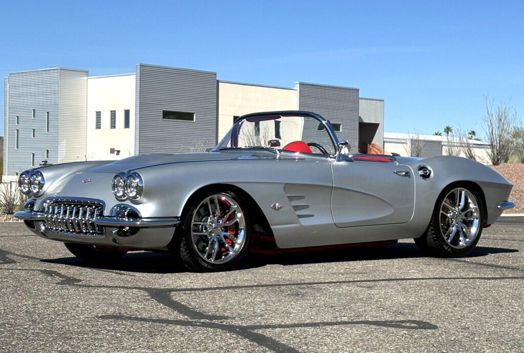 1962 Chevy Corvette Custom.