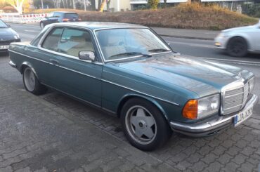 Mercedes Benz 280CE